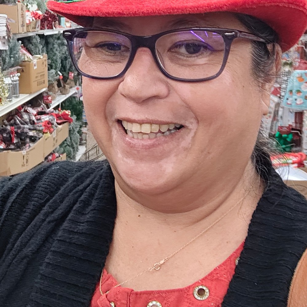 Meet your Posher, Sandra